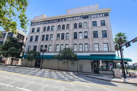 Condominium in Jacksonville FL 301 E BAY Street #405 38.jpg