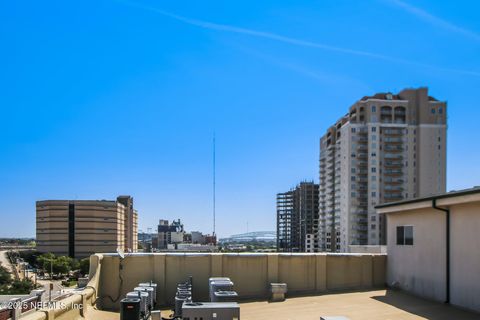 Condominium in Jacksonville FL 301 E BAY Street #405 40.jpg