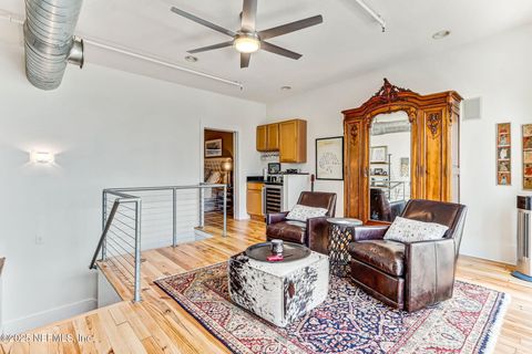 Condominium in Jacksonville FL 301 E BAY Street #405 24.jpg