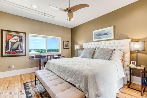 Condominium in Jacksonville FL 301 E BAY Street #405 27.jpg