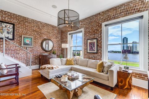 Condominium in Jacksonville FL 301 E BAY Street #405.jpg
