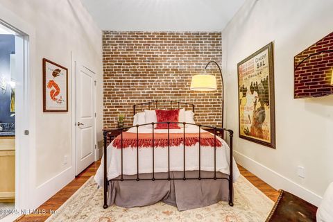 Condominium in Jacksonville FL 301 E BAY Street #405 14.jpg