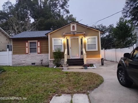 Single Family Residence in Jacksonville FL 277 46TH Street.jpg