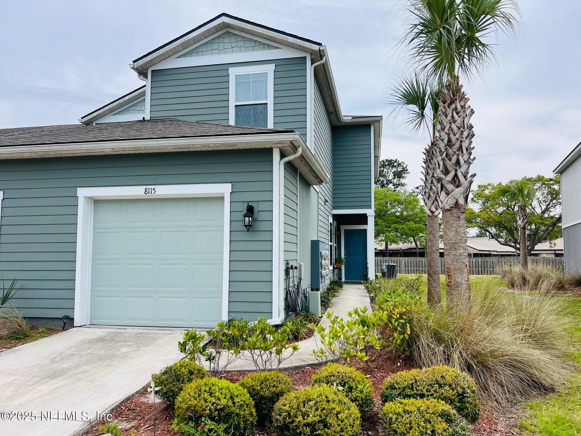 Townhouse in Jacksonville FL 8115 ECHO SPRINGS Road 1.jpg