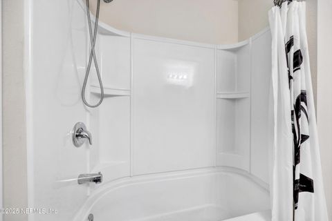 Townhouse in Jacksonville FL 8115 ECHO SPRINGS Road 19.jpg