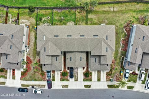 Townhouse in Jacksonville FL 8115 ECHO SPRINGS Road 25.jpg