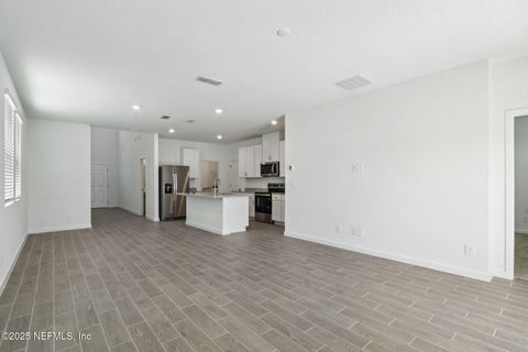 Single Family Residence in Jacksonville FL 10795 LISHWOOD Way 5.jpg