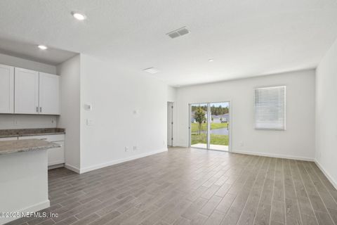 Single Family Residence in Jacksonville FL 10795 LISHWOOD Way 6.jpg