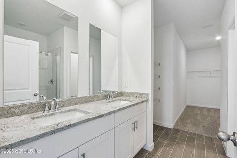 Single Family Residence in Jacksonville FL 10795 LISHWOOD Way 17.jpg