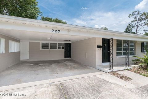 Single Family Residence in Jacksonville FL 727 ANTIGUA Road 1.jpg
