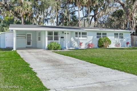 Single Family Residence in Jacksonville FL 1275 GREEN CAY Avenue.jpg