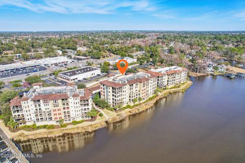 Condominium in Jacksonville FL 3958 BAYMEADOWS Road.jpg