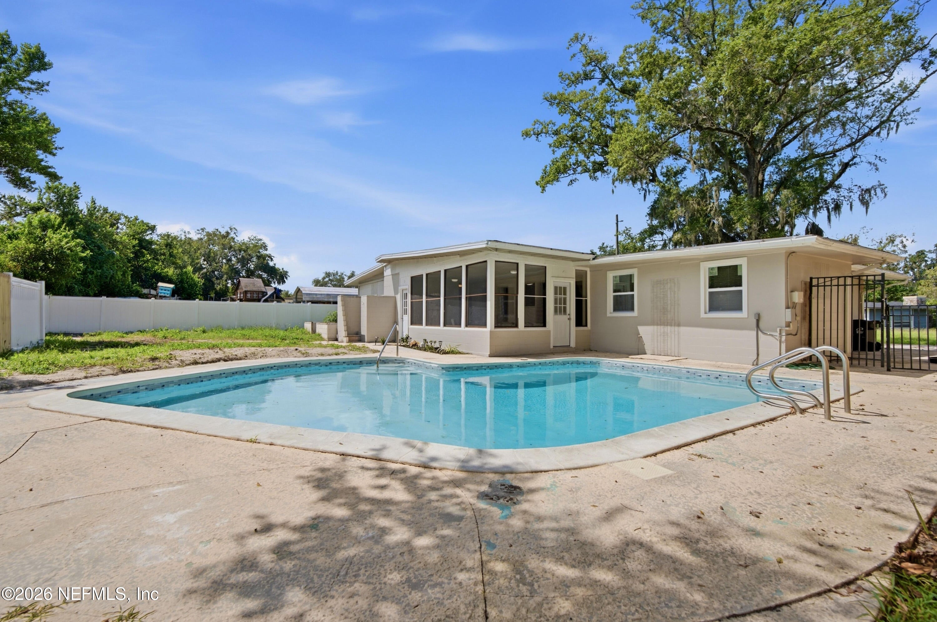 4133 Arcot Cir, Jacksonville, FL 32210