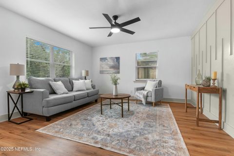 Single Family Residence in Jacksonville FL 3303 PLUM Street 10.jpg