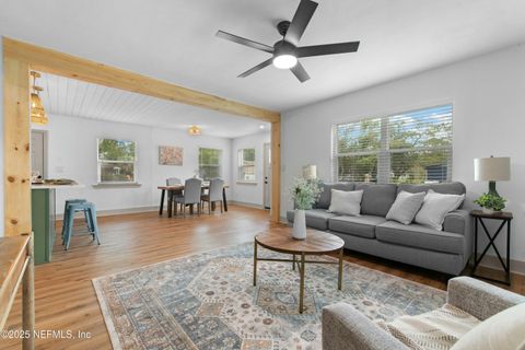 Single Family Residence in Jacksonville FL 3303 PLUM Street 9.jpg