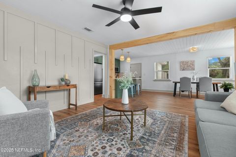 Single Family Residence in Jacksonville FL 3303 PLUM Street 8.jpg