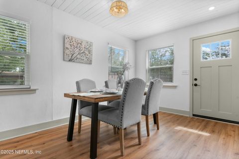 Single Family Residence in Jacksonville FL 3303 PLUM Street 3.jpg
