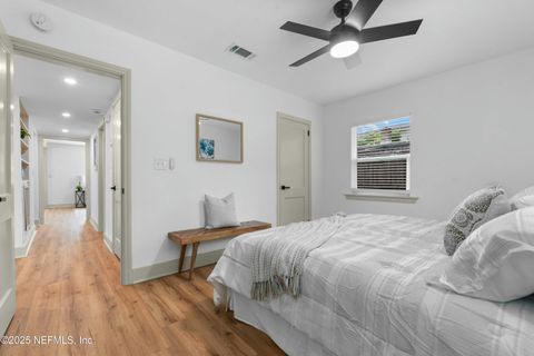Single Family Residence in Jacksonville FL 3303 PLUM Street 13.jpg