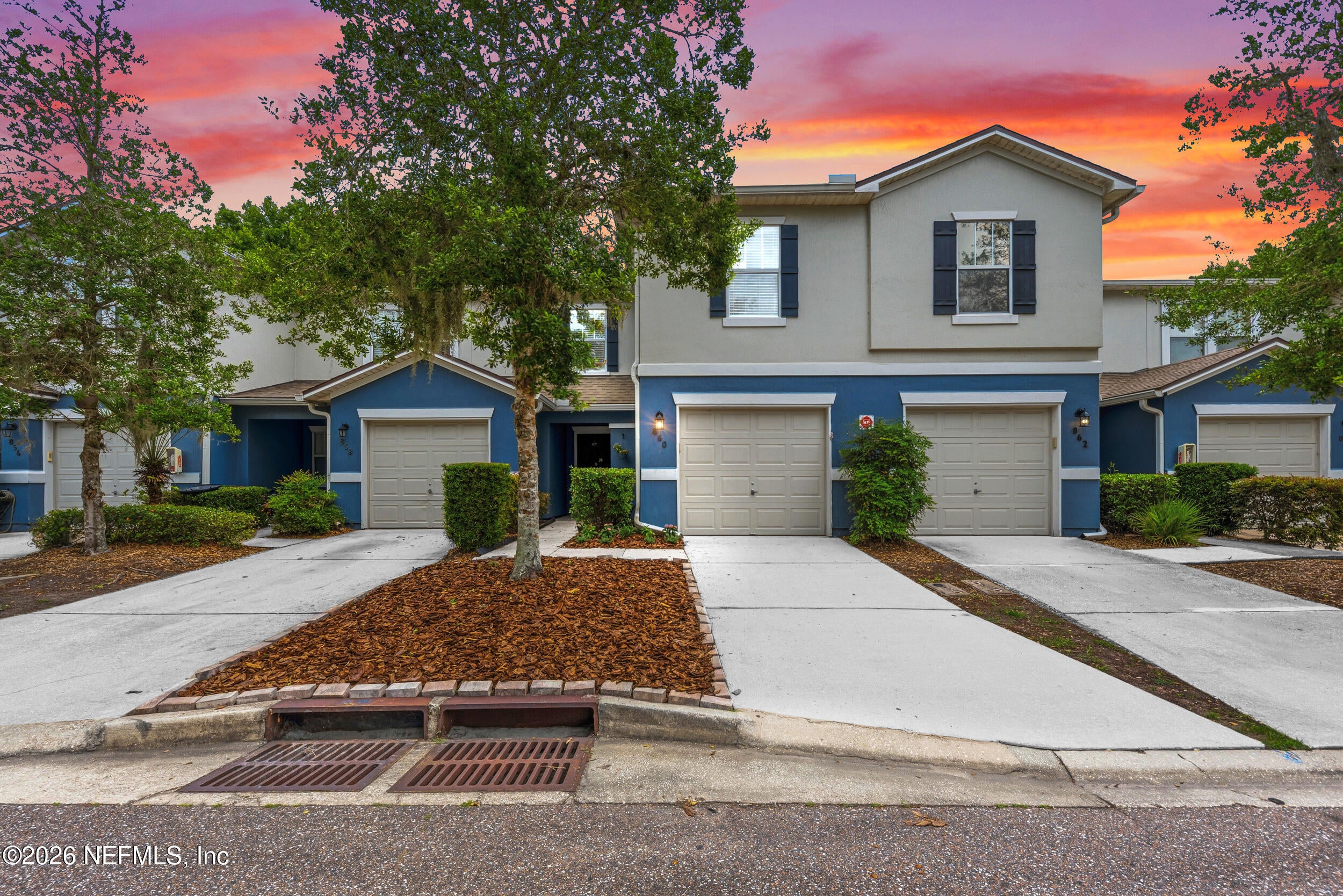 860 Black Cherry Dr, Saint Johns, FL 32259