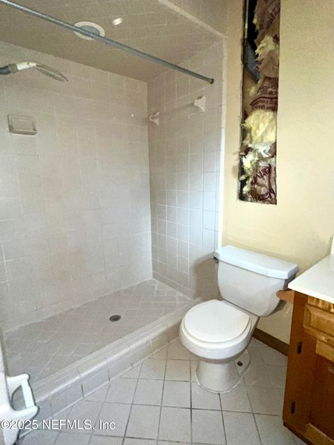 Single Family Residence in Florahome FL 510 W HILLSBOROUGH Avenue 14.jpg