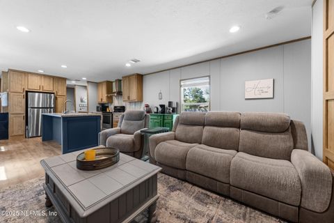 Mobile Home in Jacksonville FL 13178 DUVAL LAKE Road 14.jpg