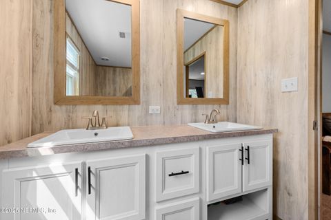 Mobile Home in Jacksonville FL 13178 DUVAL LAKE Road 17.jpg