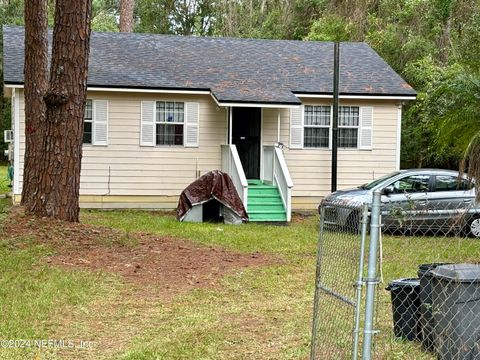 Single Family Residence in Jacksonville FL 4525 KENNDLE Circle.jpg