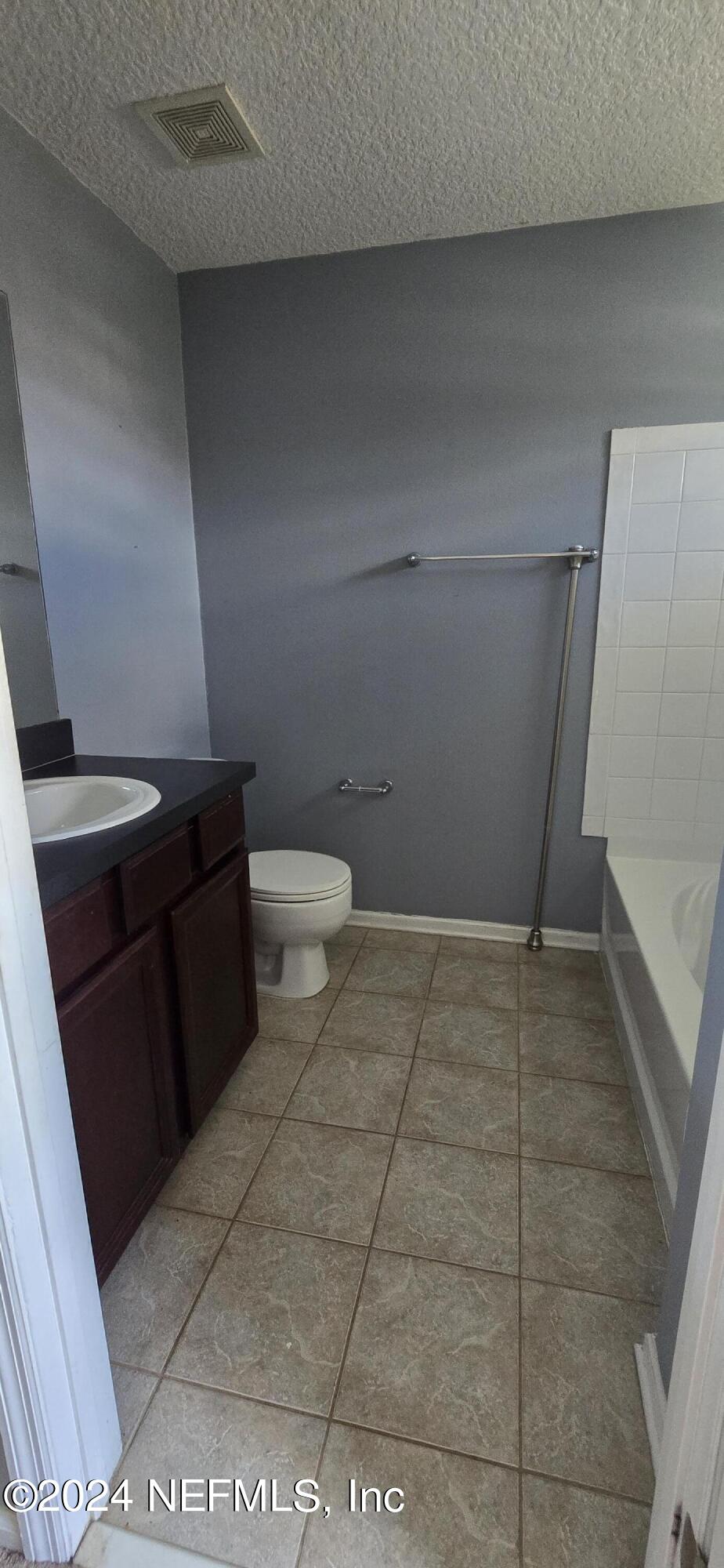 Townhouse in Jacksonville FL 1611 BISCAYNE BAY Drive 9.jpg