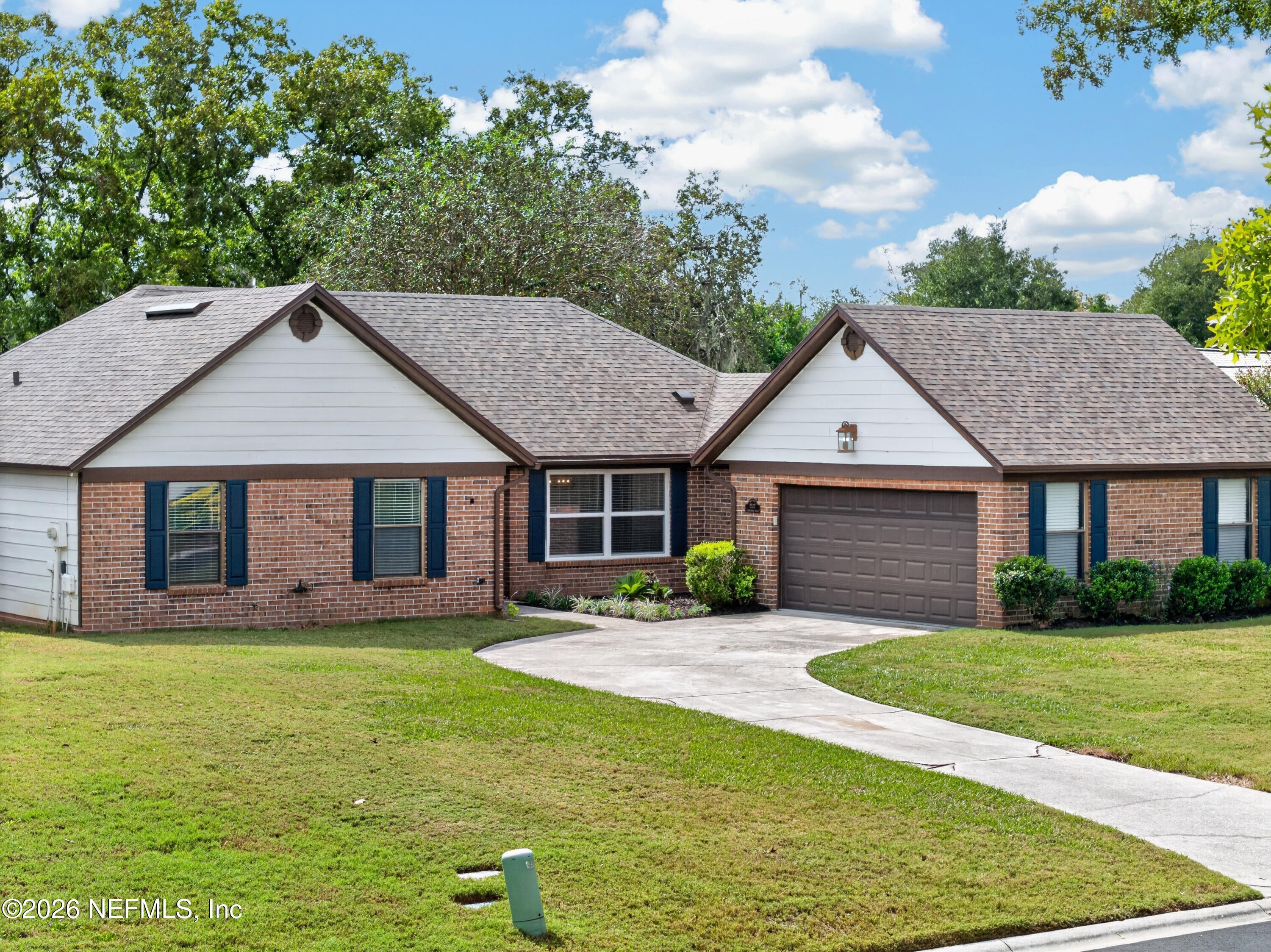 2527 Sandlewood Cir, Orange Park, FL 32065