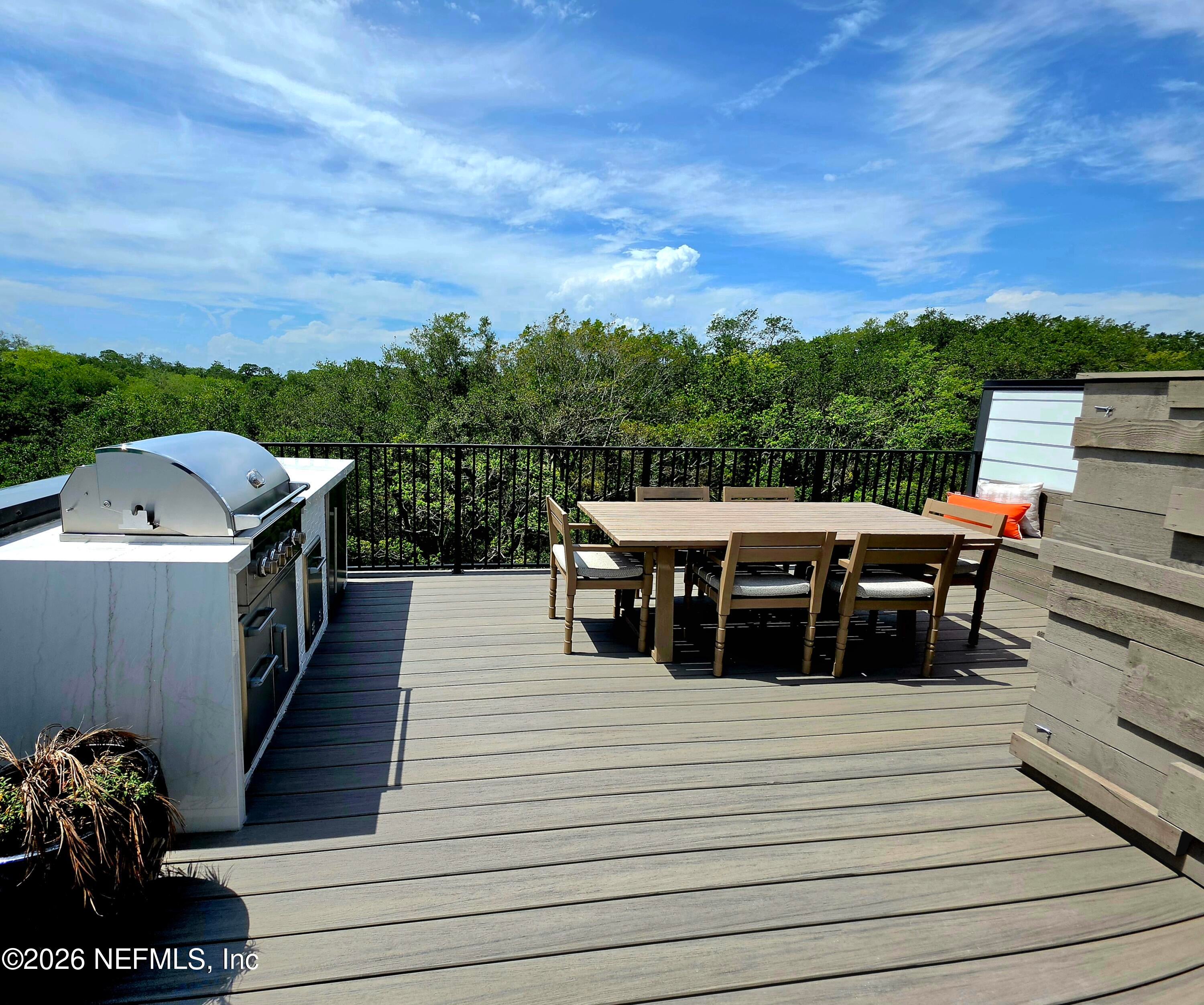 2018 Prudential Dr, Jacksonville, FL 32207 photo