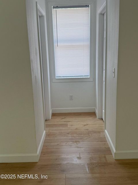 Single Family Residence in Florahome FL 143 DESOTO Drive 7.jpg