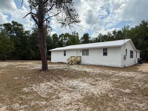 Single Family Residence in Florahome FL 143 DESOTO Drive.jpg