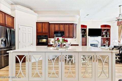 Single Family Residence in Jacksonville FL 7843 MOUNT RANIER Drive 32.jpg