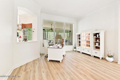 Single Family Residence in Jacksonville FL 7843 MOUNT RANIER Drive 23.jpg
