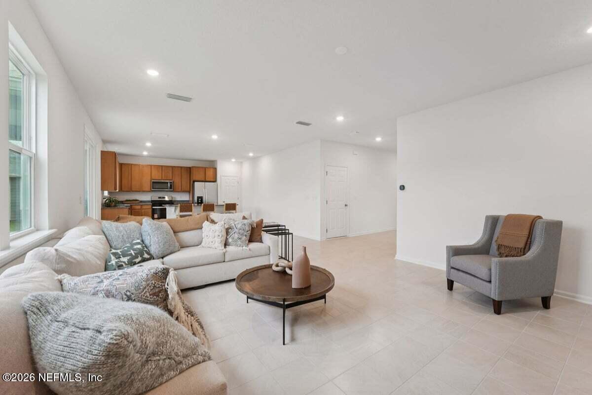 2771 Laurel Falls Dr, Green Cove Springs, FL 32043 photo
