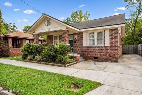 Single Family Residence in Jacksonville FL 2702 DELLWOOD Avenue.jpg