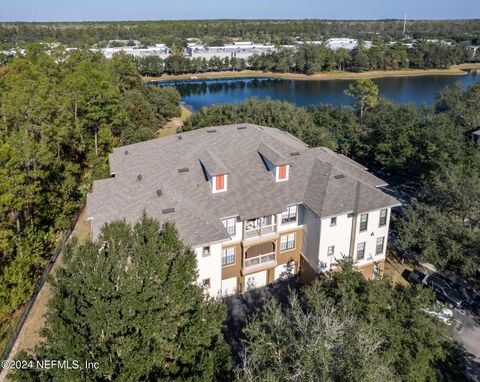 Condominium in Jacksonville FL 12700 BARTRAM PARK Boulevard.jpg