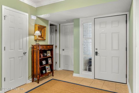 Condominium in Fernandina Beach FL 2123 BEACHWOOD Road 4.jpg