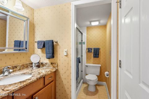 Condominium in Fernandina Beach FL 2123 BEACHWOOD Road 23.jpg