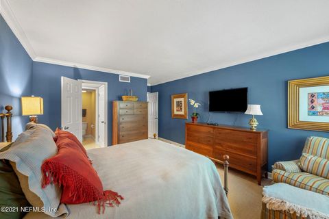Condominium in Fernandina Beach FL 2123 BEACHWOOD Road 22.jpg