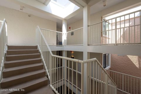 Condominium in Fernandina Beach FL 2123 BEACHWOOD Road 32.jpg