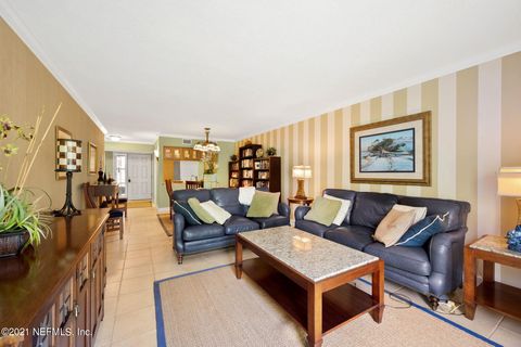 Condominium in Fernandina Beach FL 2123 BEACHWOOD Road 17.jpg