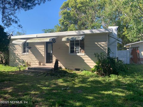 Single Family Residence in Jacksonville FL 7823 BERRY Avenue.jpg