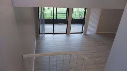 Single Family Residence in Jacksonville FL 7640 LAS PALMAS Way #149 5.jpg