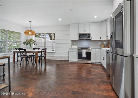 Single Family Residence in Ponte Vedra Beach FL 1515 BIRKDALE Lane.jpg