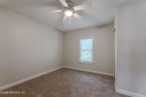 Single Family Residence in Jacksonville FL 3426 LOWELL Avenue 22.jpg
