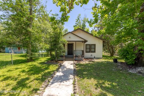 Single Family Residence in Jacksonville FL 3426 LOWELL Avenue 1.jpg