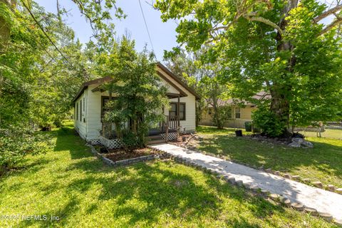 Single Family Residence in Jacksonville FL 3426 LOWELL Avenue 2.jpg