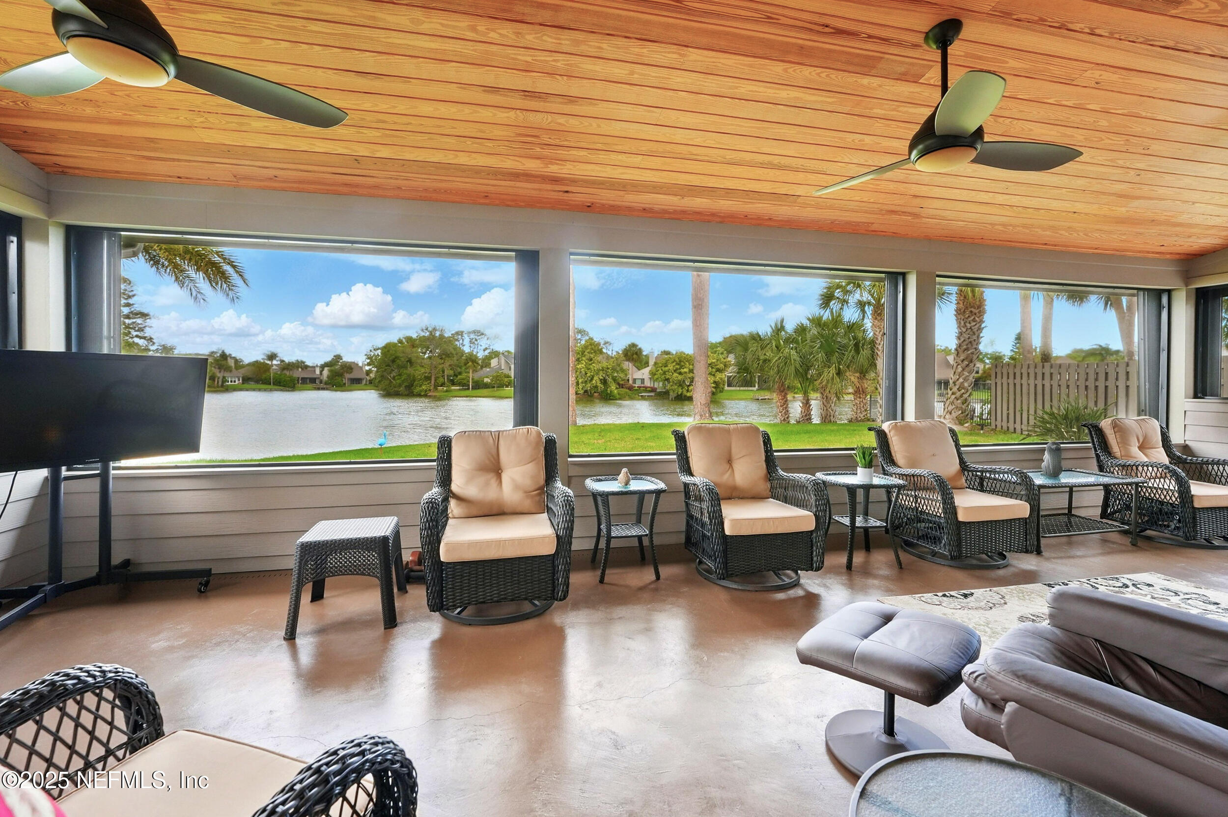 Single Family Residence in Ponte Vedra Beach FL 3 LAKE JULIA Drive 38.jpg