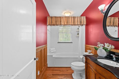 Single Family Residence in Jacksonville FL 1450 EDGEWOOD Circle 29.jpg